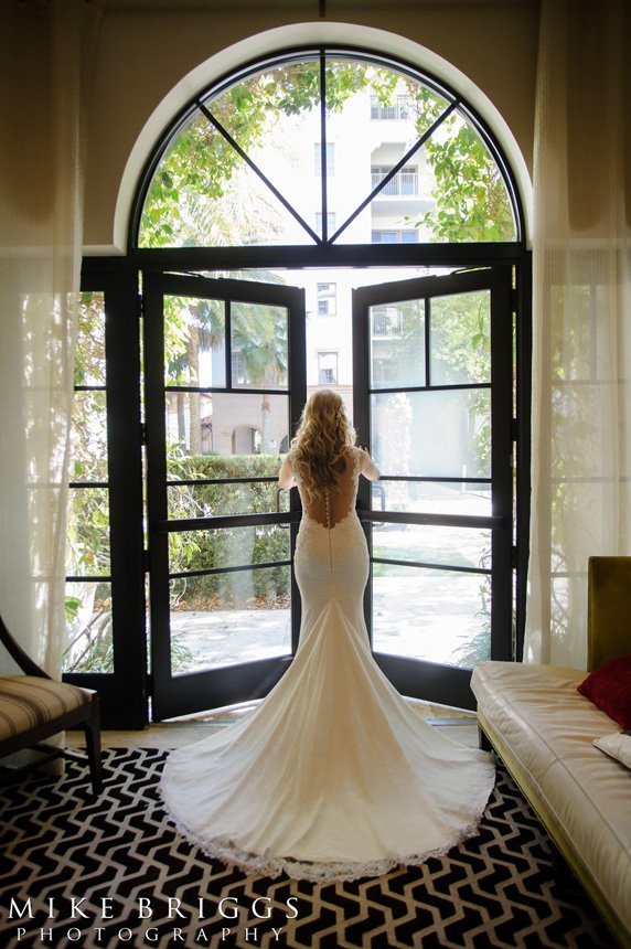 How Much Does It Cost For Wedding Dress Alterations?