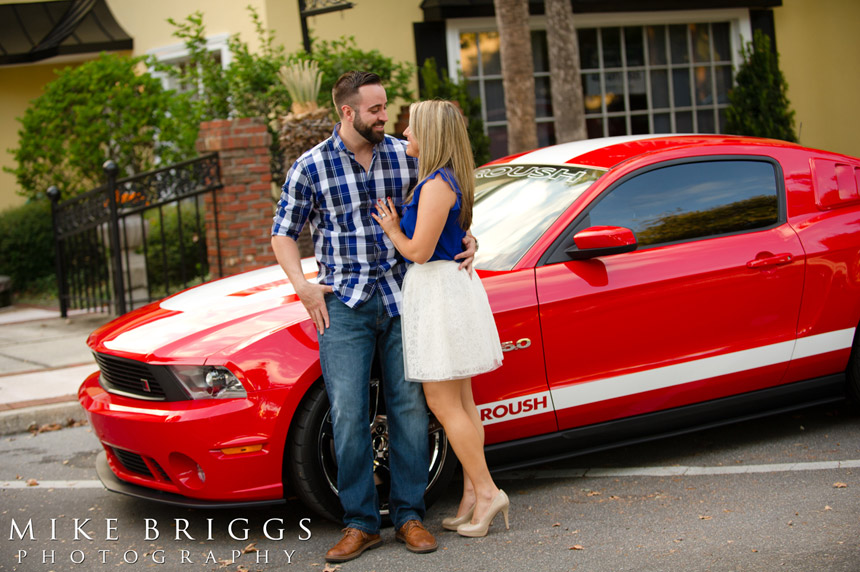 engagement-photos-with-cars-or-motorcycles