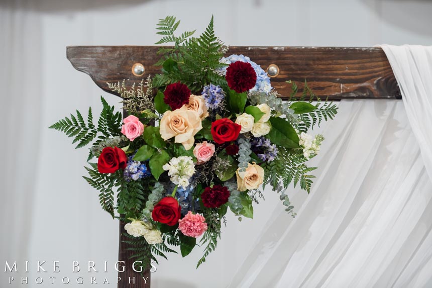 traditional-wedding-arch-flowers