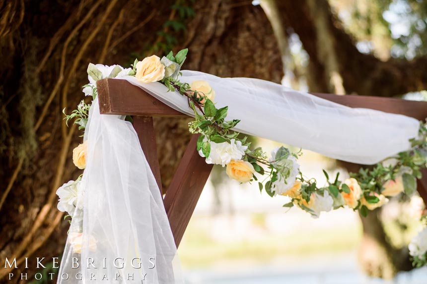 wedding-arch-flowers-with-draping