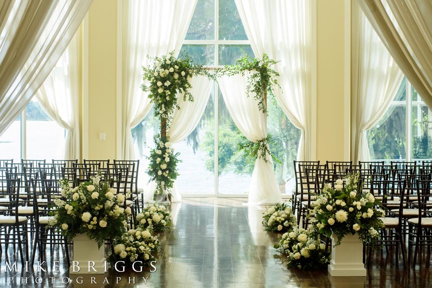 wedding-arch-flowers